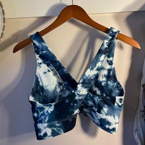 Oasis Twist-Front Bra in Grotto Magma